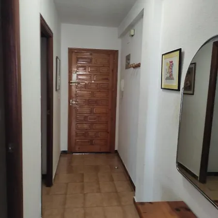 One Bedroom Door No 235 Appartamento *